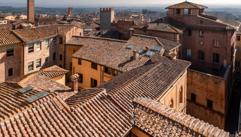 Fotovoltaico in Centro Storico: La Rivoluzione Invisibile del Coppo Fotovoltaico